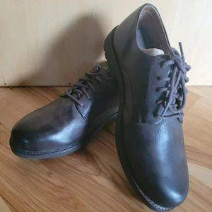 Men's 9.5 Black Aeroglide Shoe AG1006 - Brand New